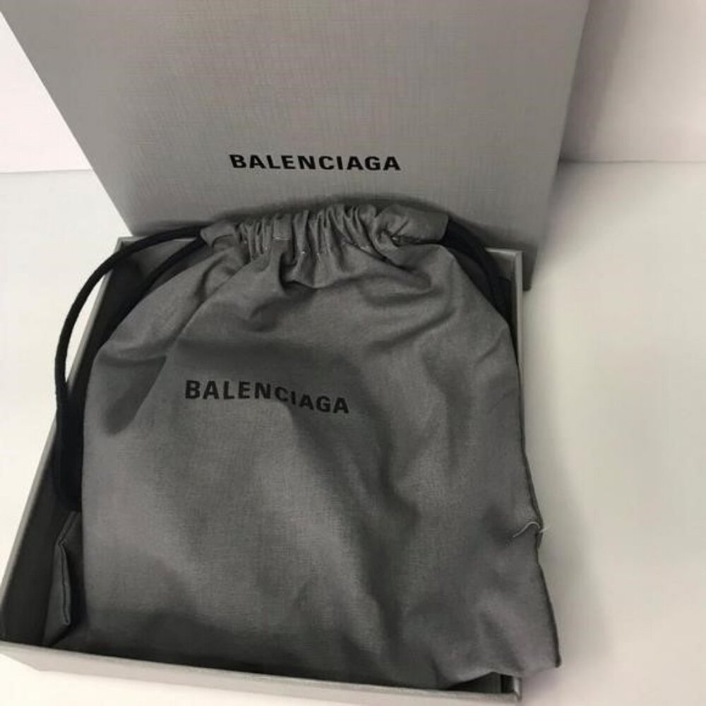 New Authentic Balenciaga BB Logo Buckle Croc Embossed Leather Skinny Belt - Picture 7 of 14